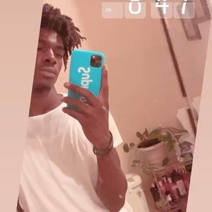 Meet your Posher, Elijah